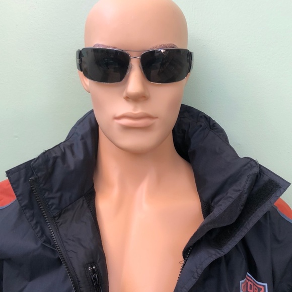 Prada Aviator Sunglasses - Picture 7 of 11